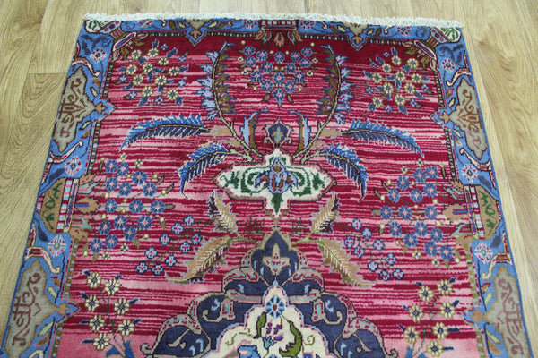 Vintage Persian Kashmar rug with birds design 160 x 90 cm
