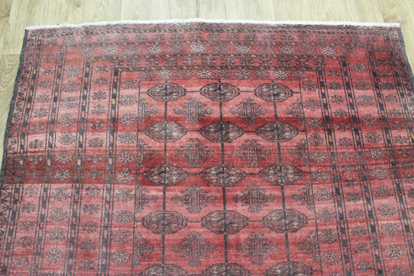 ANTIQUE PERSIAN TURKMEN RUG 190 X 130 CM