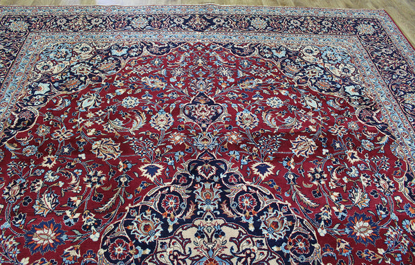 Fine Persian Isfahan Najaf Abad Carpet 390 x 300 cm