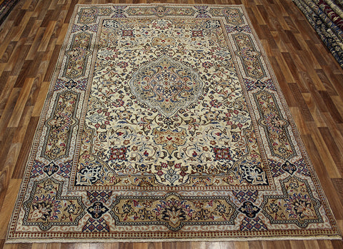 Fine Handmade Persian Nain Carpet Floral Design 295 x 200 CM