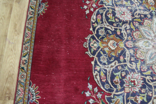 SIGNED HANDMADE PERSIAN TABRIZ CARPET 313 X 209 CM