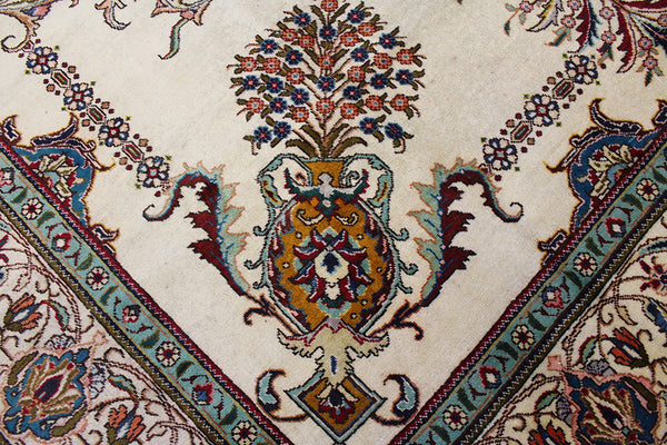 OLD PERSIAN TABRIZ CARPET 400 x 305 CM