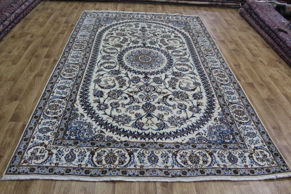 PERSIAN NAIN CARPET WOOL AND SILK, GREAT DESIGN AND SUPERB COLOURS 300 x 192 CM