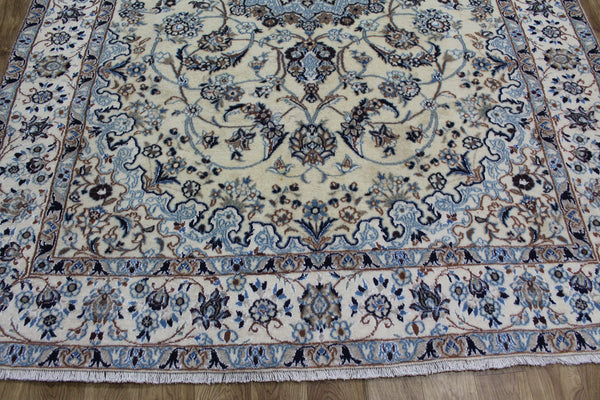PERSIAN NAIN RUG WOOL AND SILK, GREAT DESIGN AND SUPERB COLOURS 297 x 198 CM