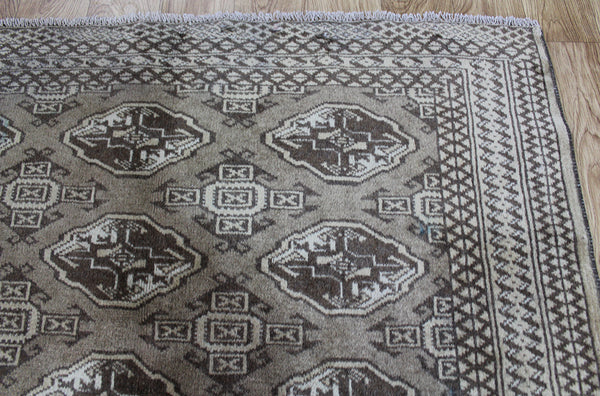 Old Persian Turkmen rug 180 x 130 cm