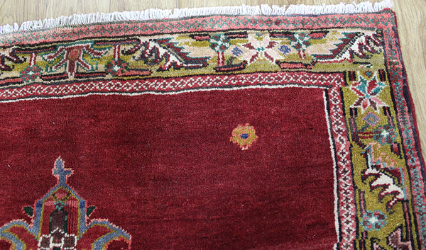 Handmade Persian Heriz rug 155 x 15 cm