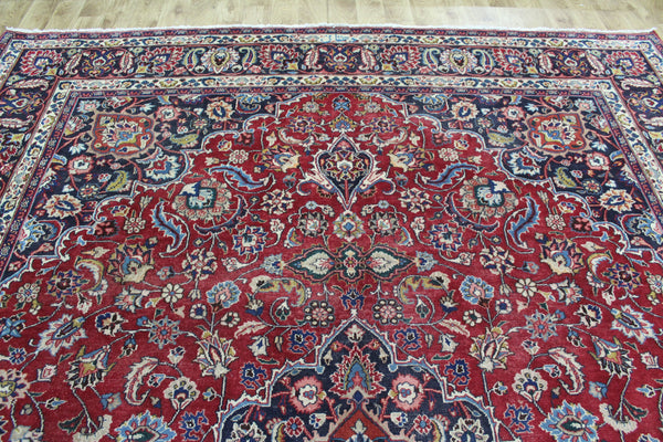 ANTIQUE PERSIAN MASHAD CARPET, ELEGANT TRADITIONAL DESIGN, SIGNED BY THE MAKER CIRCA 1920