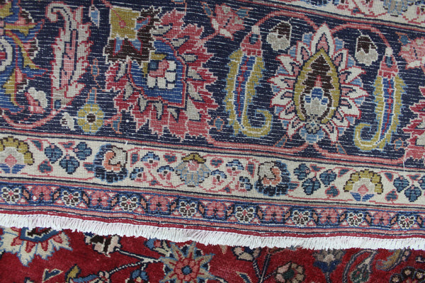 ANTIQUE PERSIAN MASHAD CARPET, ELEGANT TRADITIONAL DESIGN, SIGNED BY THE MAKER CIRCA 1920