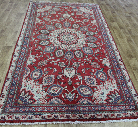 Vintage Persian Hamedan rug 270 x 140 cm