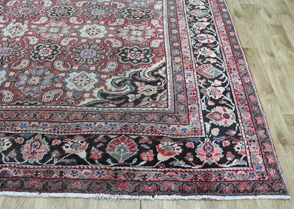 Antique Persian Mahal carpet Circa 1900