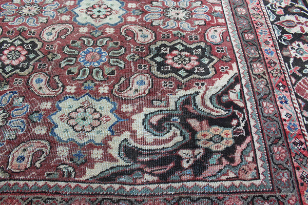 Antique Persian Mahal carpet Circa 1900