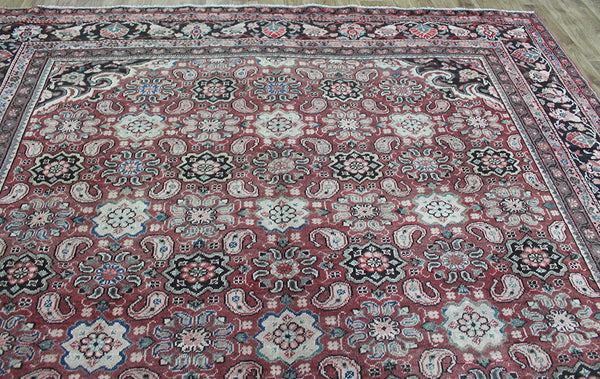 Antique Persian Mahal carpet Circa 1900