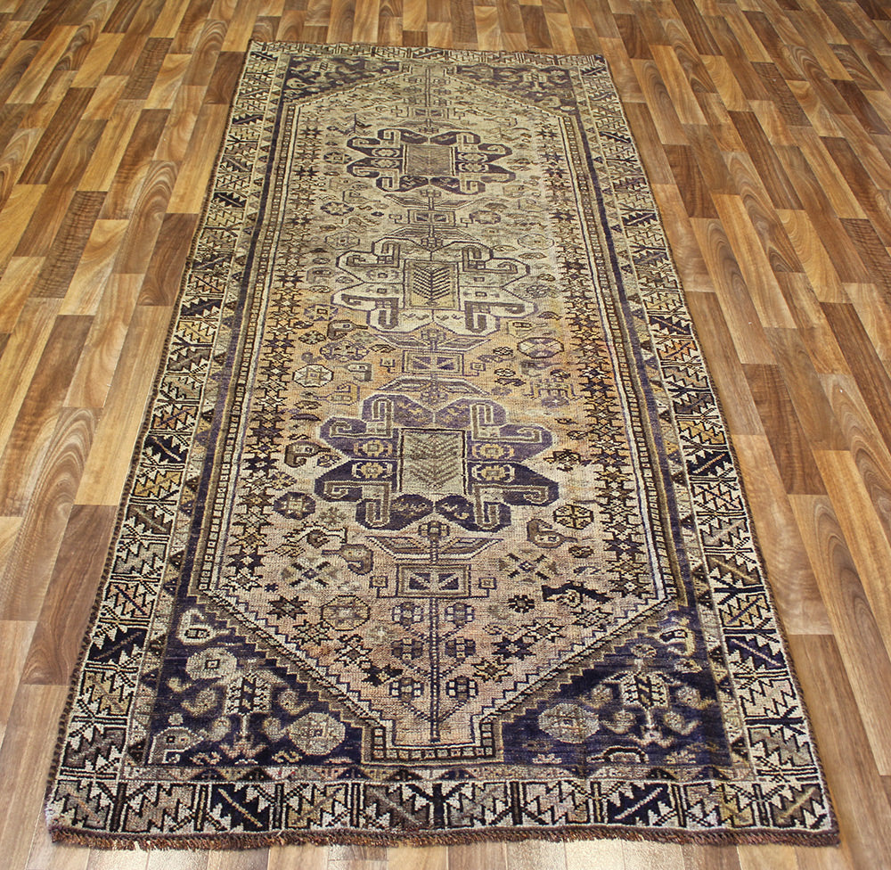 Antique Persian Shiraz Qashqai runner 270 x 115 cm