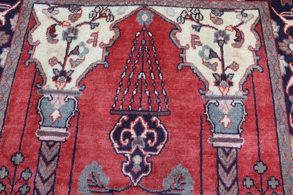 OLD HANDMADE PERSIAN HAMEDAN PRAYER RUG, VASE DESIGN 180 X 120 CM